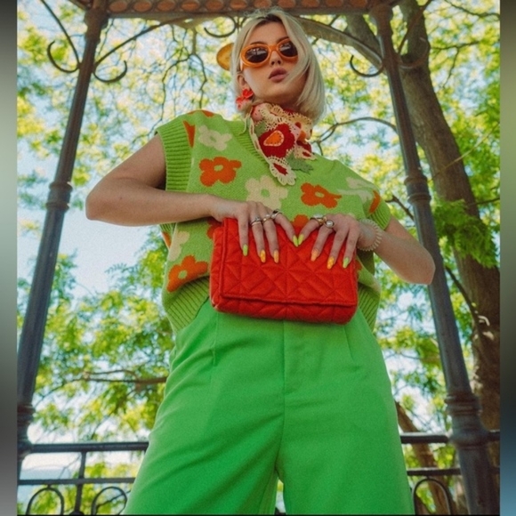 ZARA NWT Bloger favorite FLORAL JACQUARD KNIT VEST - Picture 7 of 9